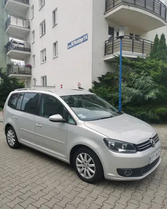 samochody osobowe Volkswagen Touran cena 22500 przebieg: 198000, rok produkcji 2011 z Warszawa